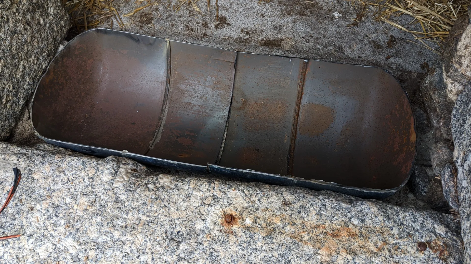 Probando la botella de gas cortada en su lugar