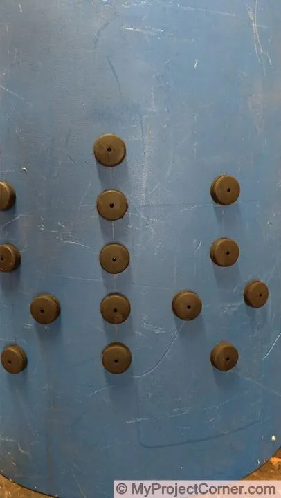 Espacement des doigts d'une plumeuse de poulet faite maison