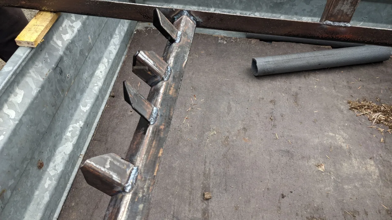 Localizadores de ruedas de portabicicletas caseros para remolques de coches