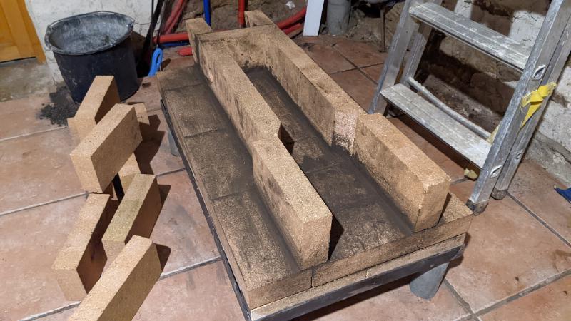 estufa rocket tercera capa terminada