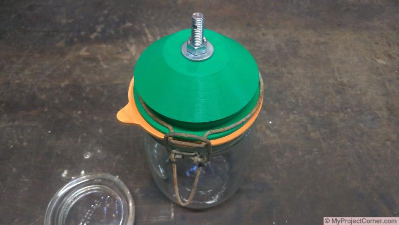 Ensamblado 3d impreso de conservación de jarras de trampa para moscas