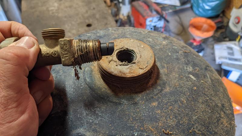 gas bottle valve removed